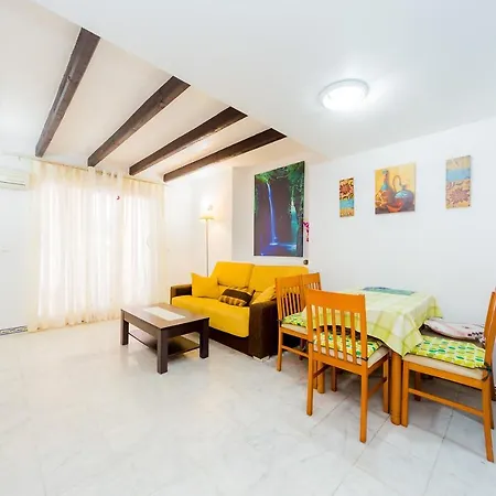 Apartment Alegria Id 47
